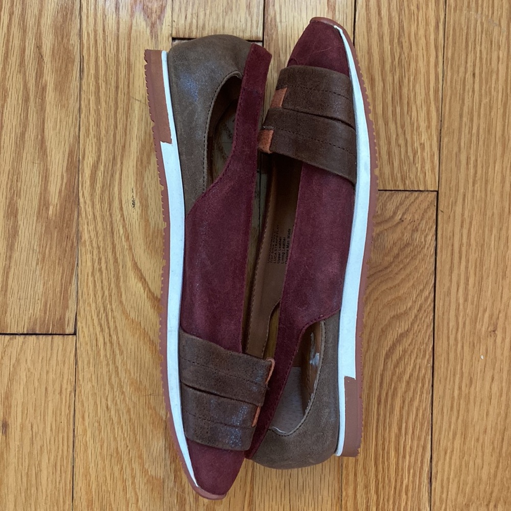 Gentle Souls “Luca” Leather Slip On Flats - Picture 8 of 11